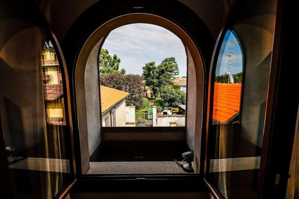 Prestigioso Appartamento Di 70Mq Vicino Milano 레냐노 외부 사진