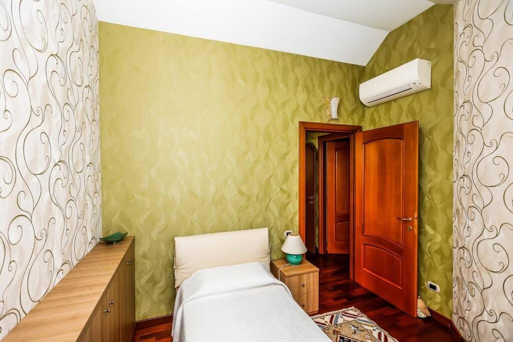 Prestigioso Appartamento Di 70Mq Vicino Milano 레냐노 외부 사진
