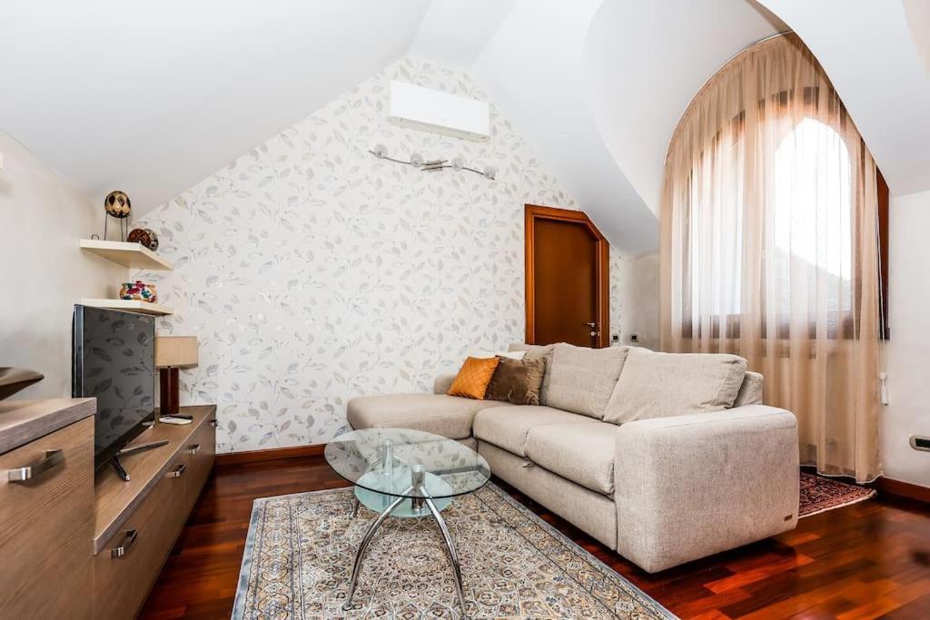 Prestigioso Appartamento Di 70Mq Vicino Milano 레냐노 외부 사진